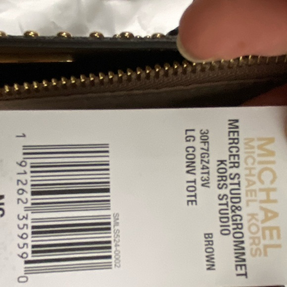 Michael Michael Kors  LARGE CONVERTIBLE TOTE - Picture 10 of 10